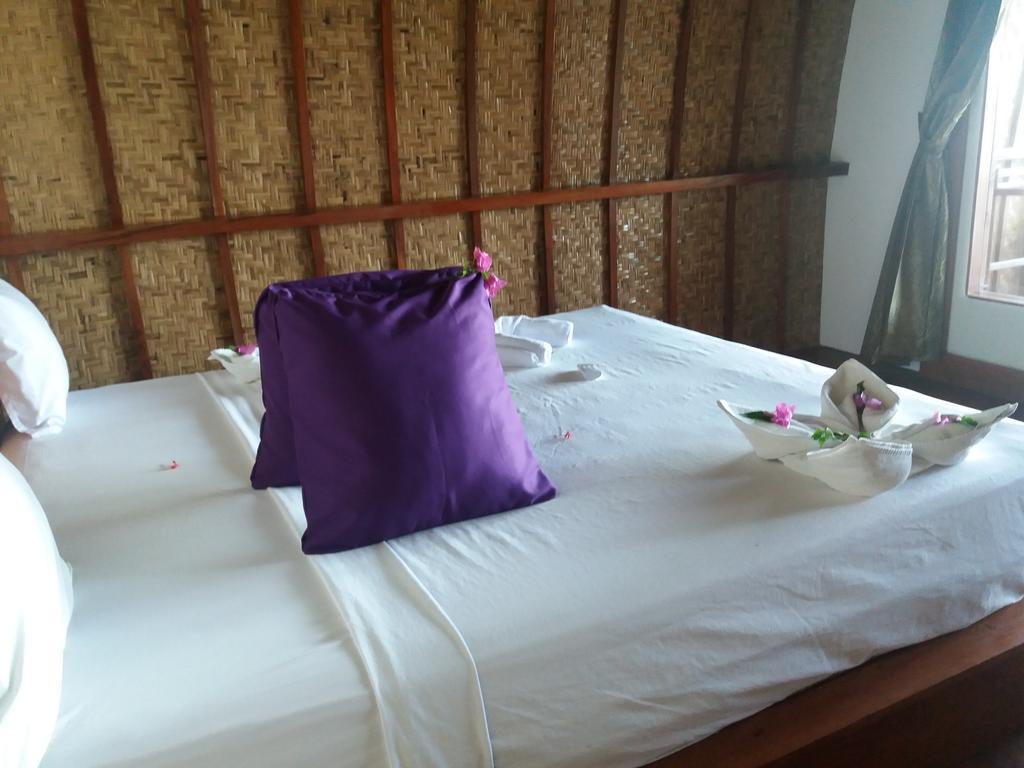 Balenta Bungalow Gili Meno Quarto foto